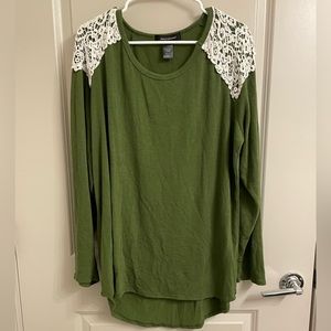 Ashley Stewart long sleeve 2x